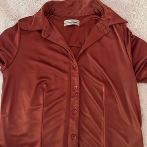 silky shirt. stretchy